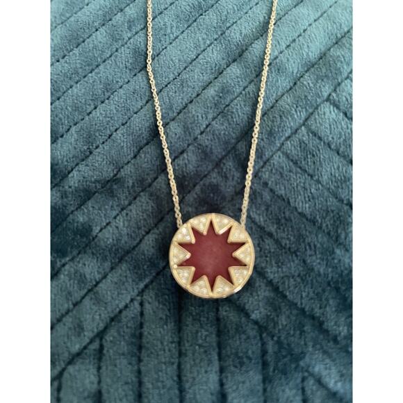 House of Harlow red leather - gold pendant, perfect condition. - Picture 16 of 16